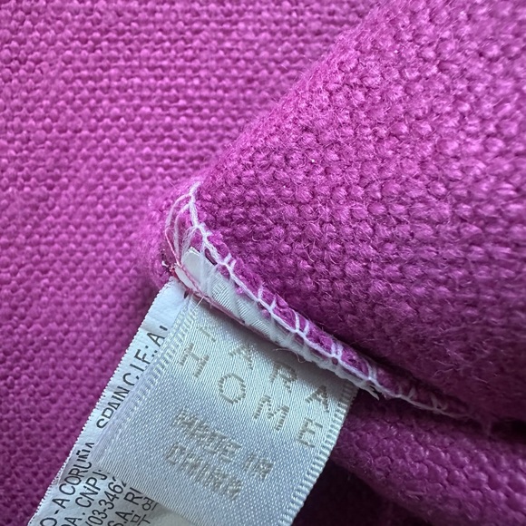 Zara Throw Pillows and Case Set of 2 - Picture 4 of 9